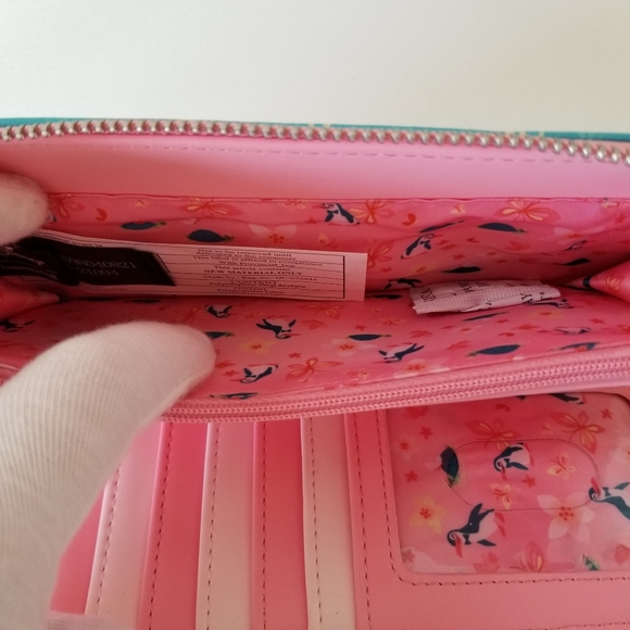 Loungefly Disney Mary Poppins Jolly Holiday Zip Around Wallet - Picture 12 of 13